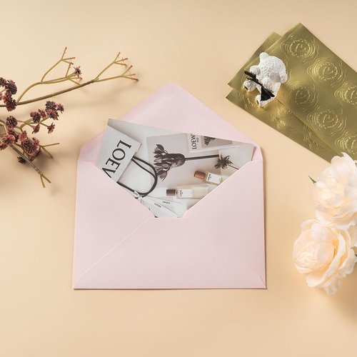 Toperd 100 Pieces A7 Envelopes with Gold Stickers 5 Colors 5.24 x 7.24 Inches for Wedding Cards, Birthday, Baby Shower, Invitations (5 Pink, 5 1/4 x 7 1/4 inches)
