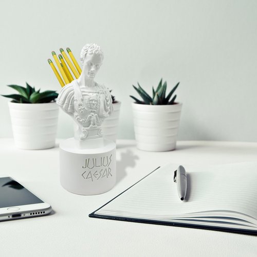 arknato Julius Caesar Pencil Holder Fun Caesar Pen Holder for Desk Teacher Office Organizers Stationary for History Teacher Ides of March
