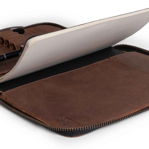 Leather Worx, Rustic A5 Notebook (5.75 x 8.25 inch.) Portfolio Binder, Executive Padfolio for Office, Personal Planner for Men and Women, Full Grain Leather, Handmade, Bourbon Brown