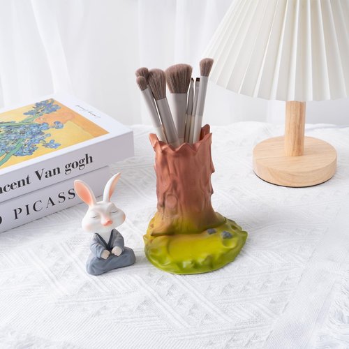 LETAPCLAWTTT Hand-Painted Resin Rabbit Pen Holder, Pencil Holder, Creative Desktop Pen Organizer Pencil Cups, Unique Desk Accessories Decor for Home Office School