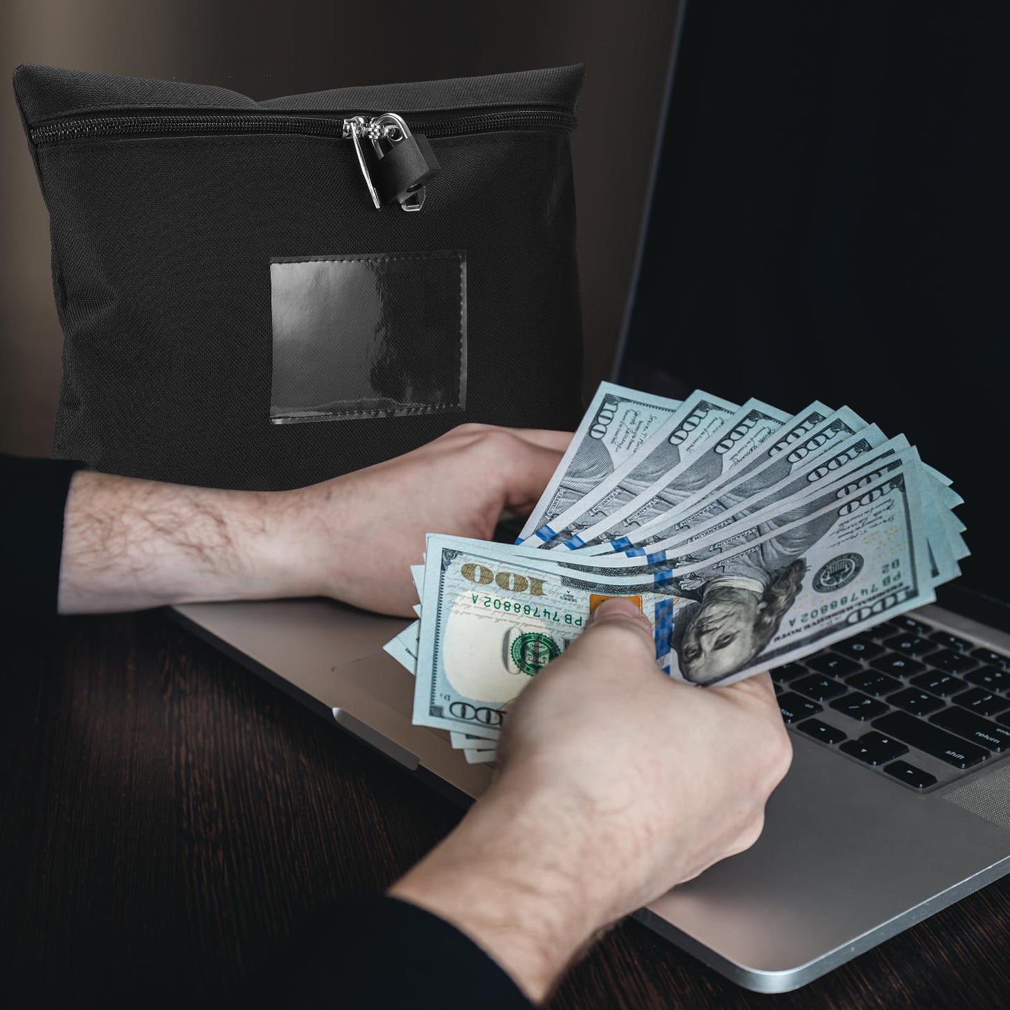 Black Cash Bag with Lock and 2 Keys Money Bag For Cash With Lock 11.4 * 8.3inch Money Bank Deposit Bag With Zipper For Business Personal