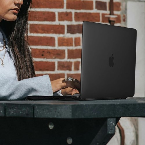 EooCoo Hard Case for MacBook Air 13.3" M1 (2021-2018) - Crystal Black with Keyboard Cover & Screen Protector