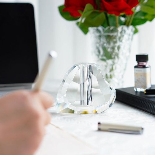 QFkris 3.5'' Crystal Signature Fountain Pen & Pencil Holder Heart Shaped Glass Cut Pen Stand Office Supplies Desktop Organizer Desk Decoration Student Graduation Birthday Gift