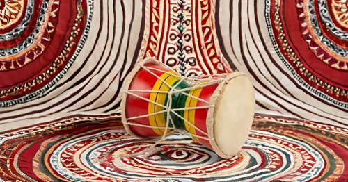 Handmade Wooden & Leather Classical Indian Folk Dumroo Damroo Damaru Hand Drum Set Percussion Decorative Collectible Showpiece World Musical Instruments (Multi)