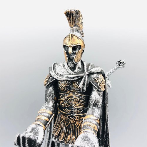 AMJUDOT Pen Holder Knight Pen Pencil Holder Phones Gamepad Stand Holder Mens Office Desk Accessories Resin Knight Statue