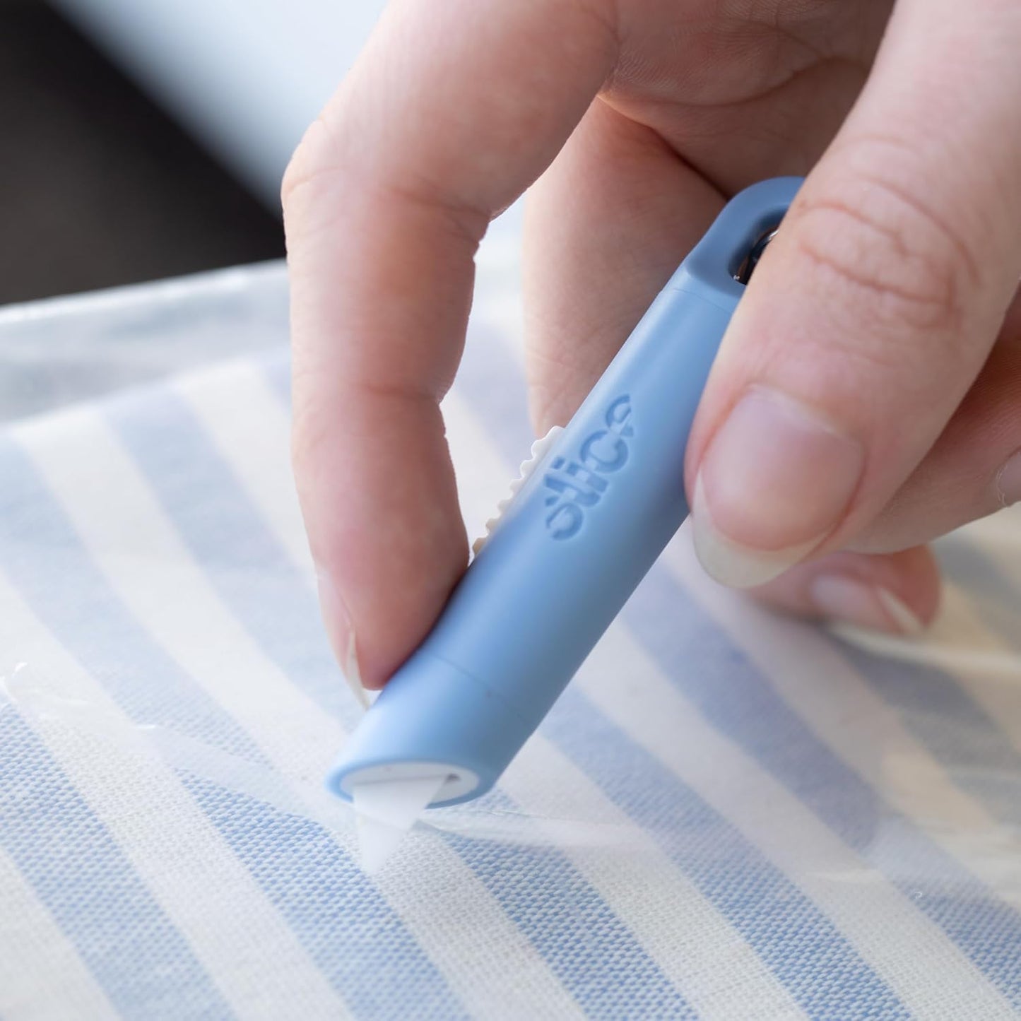 Skiennix Mini Pen Cutter - Retractable Keychain Knife & Box Cutter | Compact Safety Tool