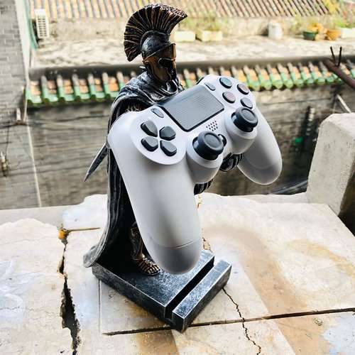 AMJUDOT Pen Holder Knight Pen Pencil Holder Phones Gamepad Stand Holder Mens Office Desk Accessories Resin Knight Statue