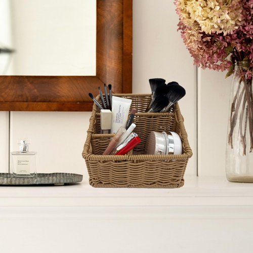 WuJiLiving Rattan Remote Control Holder, Wicker Desk Organizer Basket for TV Remotes, Office Supplies, Makeup Brushes, Handwoven Storage Caddy for Tabletop, Shelf, or Kitchen Use (Natural Brown)