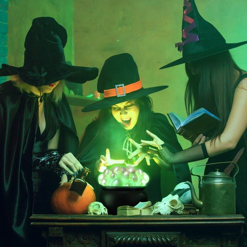 AmazingSpark Halloween Witches Cauldron Pen Holder Glow in The Dark Bubbling Witches Cauldron Pot Makeup Brush Pencil Holder for Gothic Desk Decor Halloween Desk Organizer for Spooky Gifts