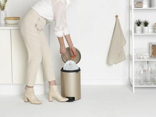 Brabantia NewIcon Step-On Soft Closing Kitchen Garbage/Recycling Can with Removable Bucket, 3.2 Gal, Metallic Gold