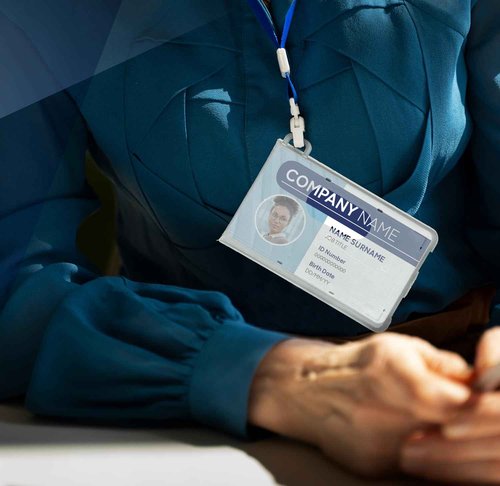 100 Pack - Molin Closed Face ID Badge Holder | Closed Face ID Card Holder for Lanyard, Name Badge, Keycard, Access Card | Durable Clear ID Sleeve for Work, Office, Events & Identification Supplies