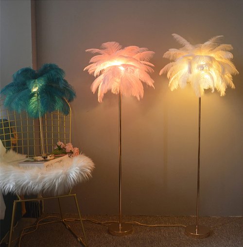 GIOAMH Natural Ostrich Feather Floor Lamp, 3-Way Color Temperature,Simple Modern Bedroom and Living Room Standing Lamp, Golden Lamp Body, G4-LED Bulb (White)