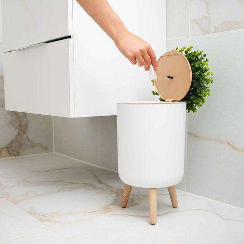 Earth & Mango Small Bathroom Trash Can with Lid, Small Bathroom Garbage Can with Plant Style Lid, 1.8 Gallon, White, Perfect for Bedroom, Office, and Bathrooms, Trash Bin That Looks Like a Plant