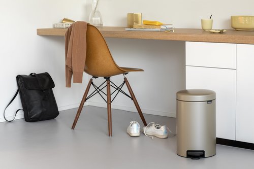 Brabantia NewIcon Step-On Soft Closing Kitchen Garbage/Recycling Can with Removable Bucket, 3.2 Gal, Metallic Gold