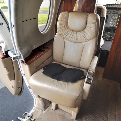Skwoosh Travel Seat Pad Cushion - Gel, mesh Fabric, Foldable, Handles, Waterproof, Lightweight - for Travel, Pilots and Office - Command Pilot