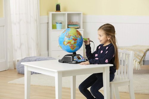 LeapFrog Magic Adventures Globe - Interactive Educational Globe for Kids | 2.7-Inch LCD Screen, Games & Activities for Ages 5+