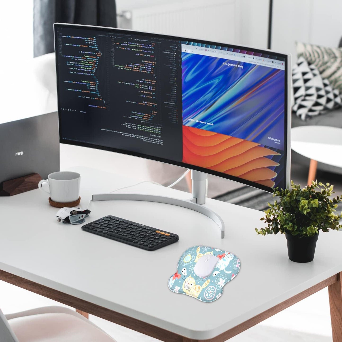 EooCoo Ergonomic Mouse Pad with Wrist Support, Mousepad with Memory Foam Wrist Rest and Non-Slip Base for Computer, Cafe, Home & Office, 9.64 x 8.26 in