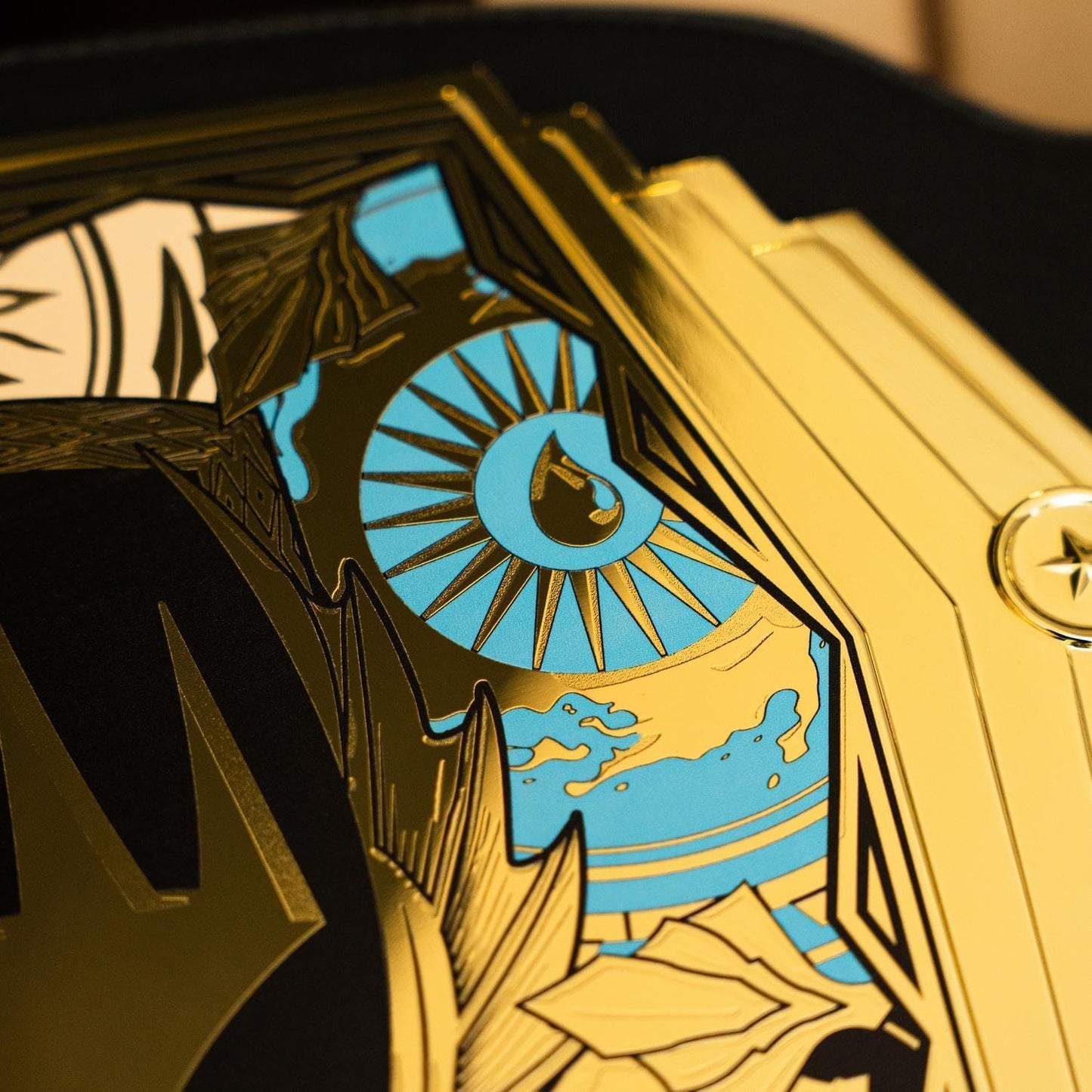 TrophySmack Championship Belt - Officially Licensed MTG Tournament Trophy | 6lb with 5 Metal Plates