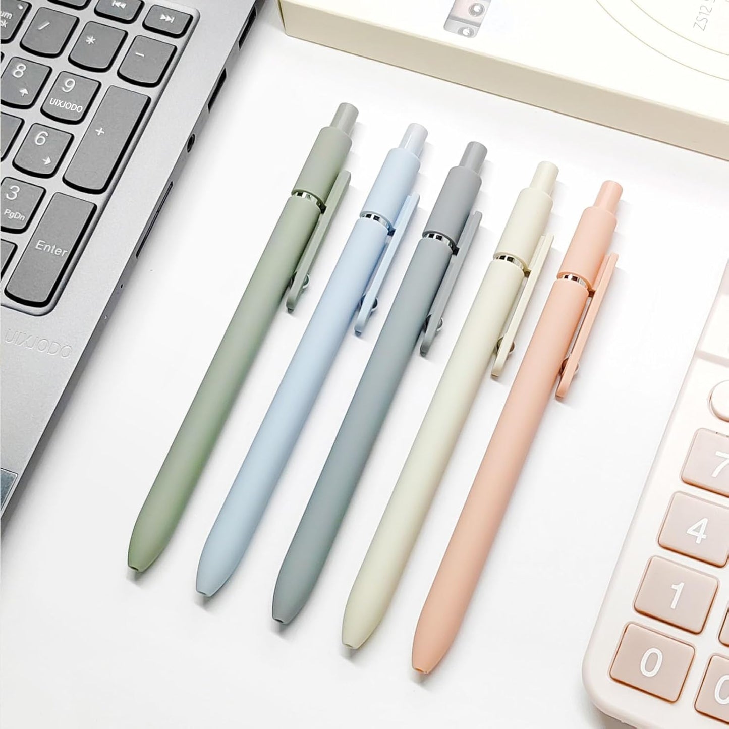 UIXJODO Gel Pens - 5 Pcs Fine Point 0.5mm Black Ink Pens for Smooth Writing | Cute Office Supplies for Gifts