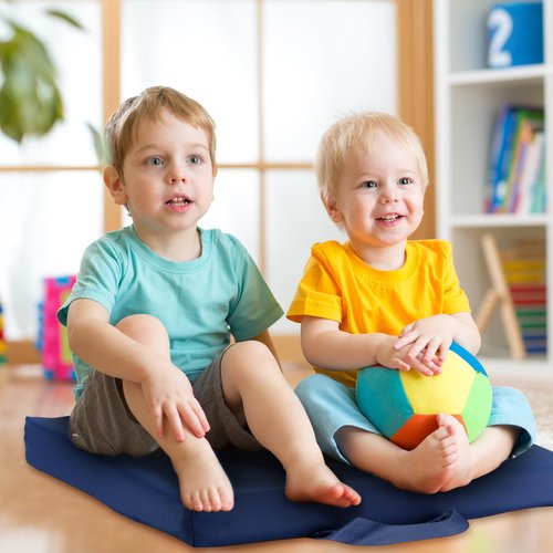 Riakrum 12 Pcs Floor Cushions Classroom, 15 Inch Flexible Floor Seating with Handle for Kids Waterproof Soft Foam Square Cushions Seating for Classroom Home School Kindergarten