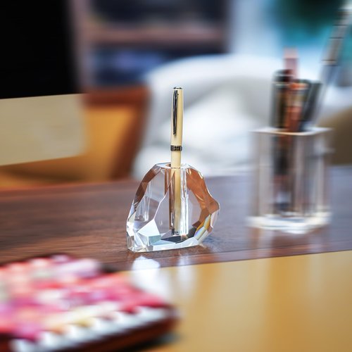 QFkris 3.5'' Crystal Signature Fountain Pen & Pencil Holder Heart Shaped Glass Cut Pen Stand Office Supplies Desktop Organizer Desk Decoration Student Graduation Birthday Gift