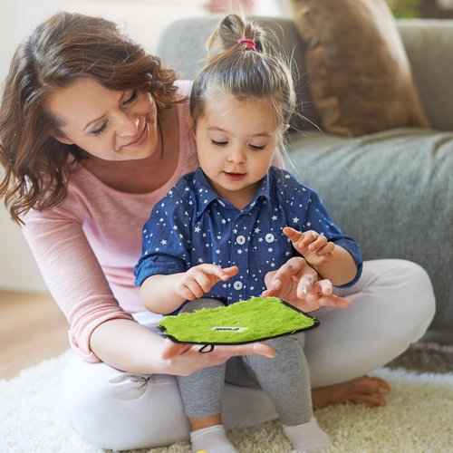 12 Labeled Sensory Mats, Assorted Textured Sensory Tiles Heart Shape Sensory Wall for Autistic Children, Early Sensory Exercise, Tactile Play, Fidgeting Activity (9 * 6 Inch)