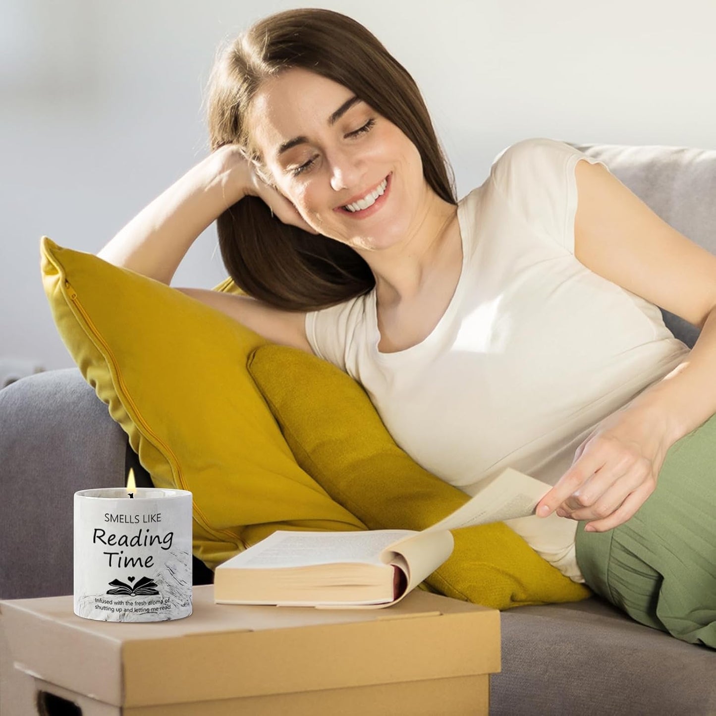Skiennix Book Lovers Candle - Perfect Gift for Women, Librarians & Readers | 6 Oz Bookworm Scent