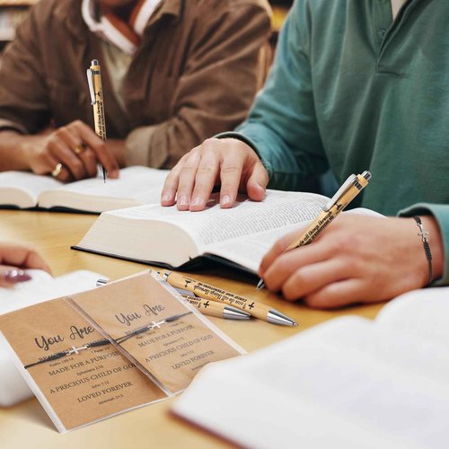 48 Sets Christian Gifts Bulk Include Bible Verse Inspirational Bamboo Pens Friendship Cross Bracelets Inspirational Cards and Organza Bags for Women Men Church Office School Journal Party Favors