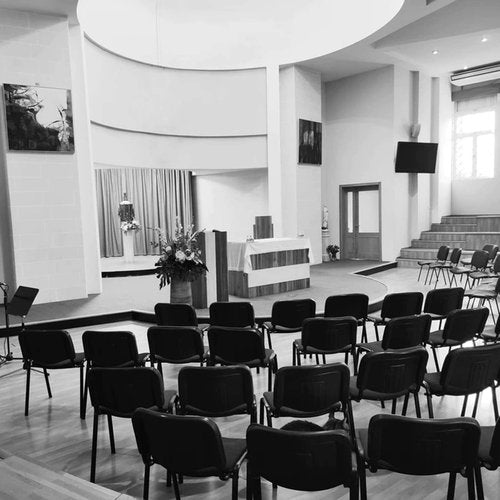 VINGLI Waiting Room Chairs, 5-Pack Black Mesh Church Chairs Conference Room Chairs Stackable Armless Chairs, Office Guest Chairs & Reception Chairs Stacking Chairs for Meeting Room, Office Lobby