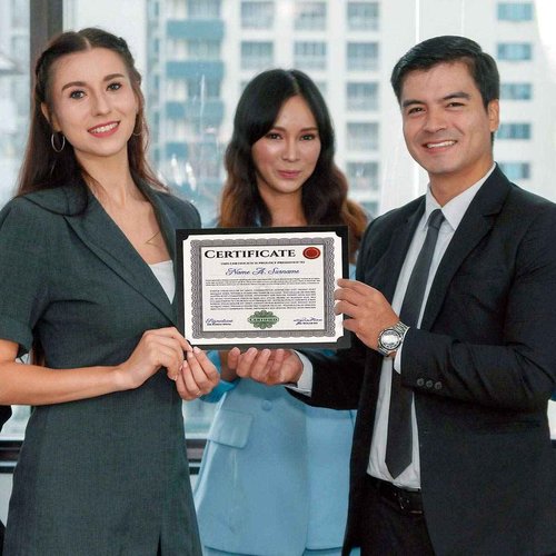 Plain Black Certificate Holders - Pack of 50, Linen Cover 80 lb. Stock, Single-Sided, Die-Cut Corners, for Office, Business Awards, Graduation, School Diploma Holder, 9-1/2" x 12" (Set of 50)