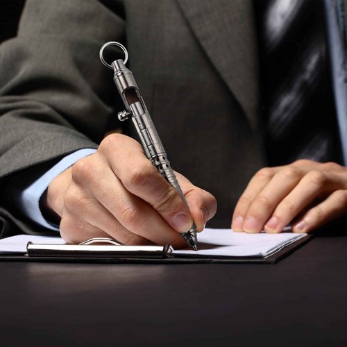 SMOOTHERPRO Tactical Bolt-Action Pen Titanium Compatible with Parker Refill Hollow Design Retractable Outdoor Business Office Writing Color Natural(HTP01)