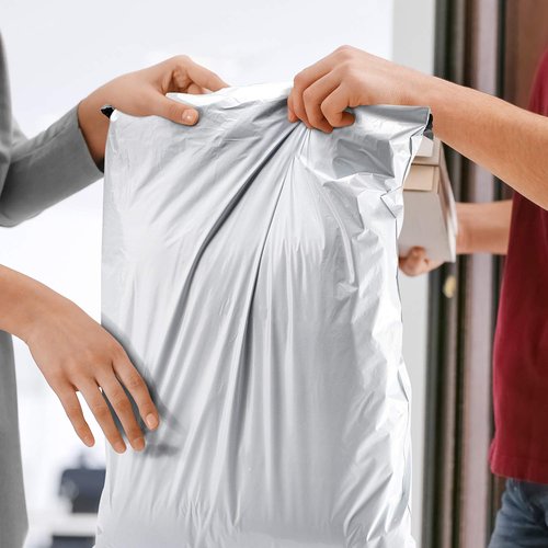 Metronic Poly Mailers 12x15.5 100 Pcs, Medium Shipping Bags for Clothing, Waterproof Mailers Poly Bags for Small Business, Shipping Envelopes Mailing Bag Package Bags Bulk in White