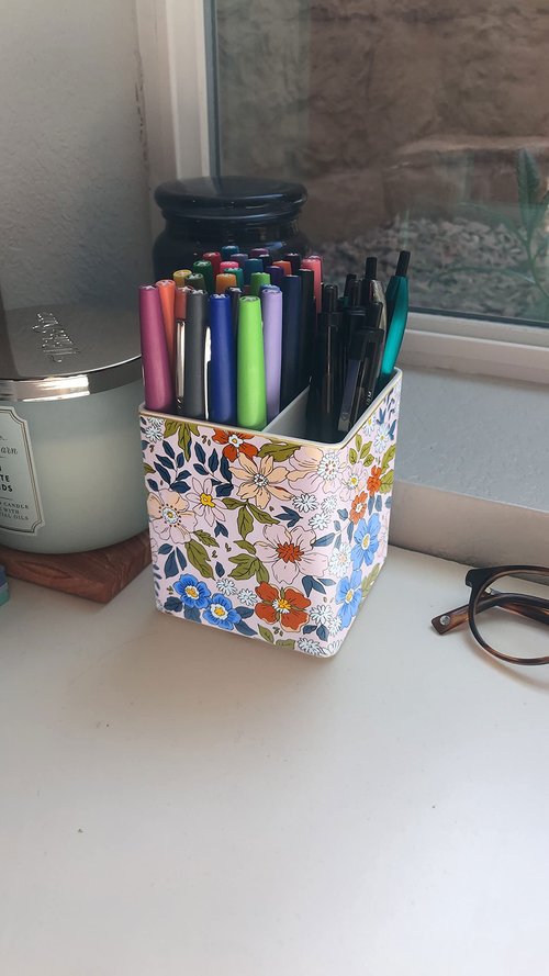LEAZUL Pen Pencil Holder, Makeup Brush Holder,Ceramic Remote Control Holders Organizer with 2 Compartment Floral Multi-functional Office Organizers Storage Caddy Desk Tv Remote Holders Pink Flowers