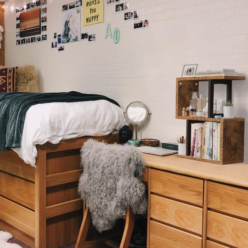 IGERI Desktop Bookshelf for Top of Desk Shelf - Brown Book Organizer 3-Tier Shelves Storage Small Bookcase Hutch for Dorm Office College