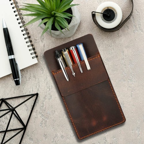 CestAntiQ Pocket Protector for Men, Full Grain Heavy Duty Leather Pen Protect Holder for Shirts, Lab Coats, Holds Pens, Pointers, Cards, Pocket Protectors for Pens and Pencils Brown