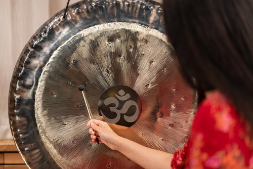 Gong Resonant Mallet, Produces Whale Singing, Atmospheric Sound Effects with Rubber Ball Head — For Meditation, Sound Baths or Yoga, 2-YEAR WARRANTY