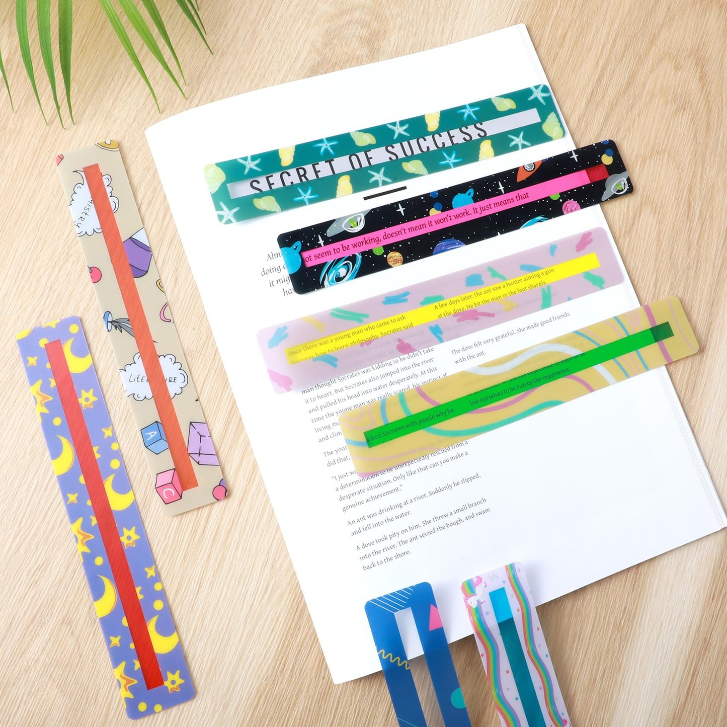 8PCS Guided Reading Strips,Ymapinc Color Reading Trackers for Kids Bookmark Help with Dyslexia Children Highlighter Trackers Teacher Education Classroom Supplies