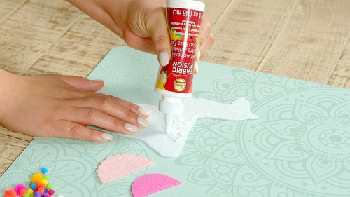 Aleene's Fabric Glue - Strong Felt Adhesive for Crafting | White | Pack of 2