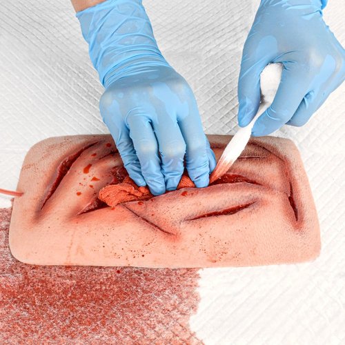Large Laceration Wound Simulator - Realistic Bleeding Function | Wound Packing Trainer for Medical Education