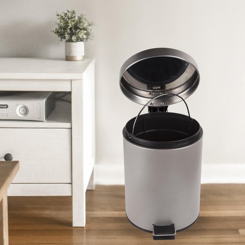 Creative Home Stainless Steel Round Step Trash Can Wastebasket Garbage Container Recycle Bin, 5 Liter/ 1.3 Gallon, Silver