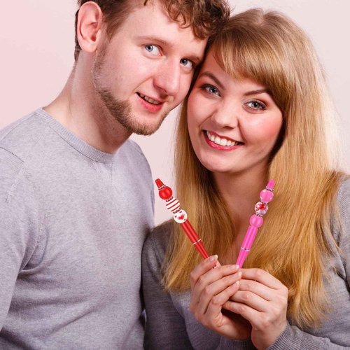 Geyoga 60 Pcs Valentine's Day Beadable Ballpoint Pen Heart Plastic Gel Ink Pen with 180 Assorted Love Beads 60 Rhinestone Beads for Valentines DIY Crafts Office School Students Gifts Party Supplies