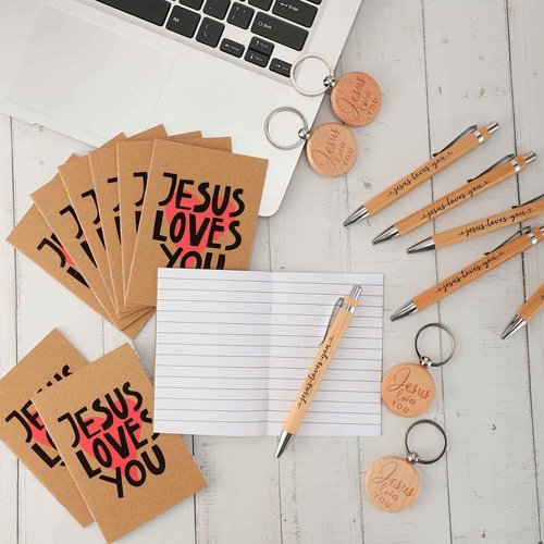 Tenceur 50 Sets Christian Gifts for Church Bulk Include Jesus Loves You Sign Inspirational Prayer Notepad Bible Verse Bamboo Pen Religious Keychain with Organza Bags for Christmas Sunday School