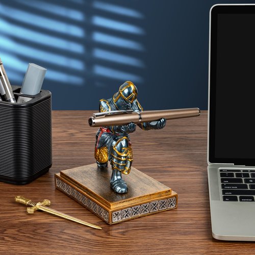 Akulgaci Medieval Knight Pen Holder with Sword, Kneeling King's Guard Warrior Pencil Stand Office Accessories Cool Fancy Desk Decor Gift for Men Father Husband Grandfather Boyfriend Boss Him