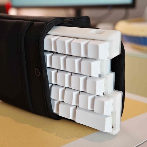 Carrying Case for NocFree Lite Keyboard, Neoprene, Compact and Foldable