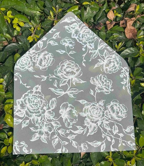 Skiennix 100 Pack Envelope Liners - Elegant White Floral Vellum for 5x7 Wedding Invitations | A7 Euro Flap