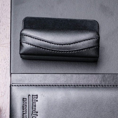 Dacasso Black Leather Business Card Holder