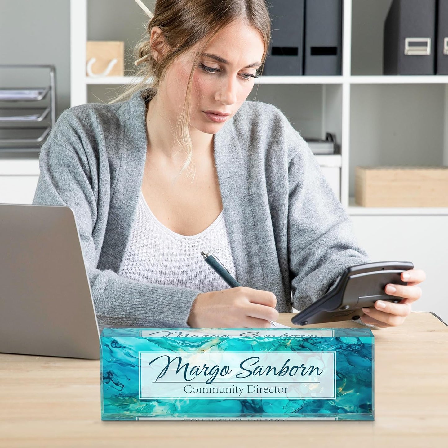 Skiennix Personalized Desk Name Plate - Custom Acrylic Office Accessory | Ideal Gift for Coworkers & Teachers (Ocean)