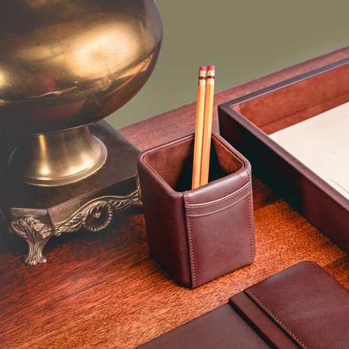 Dacasso Leather Pencil Cup - Luxury Cup Storage for Pens, Pencils, & Office Accessories - Elegant Pen Organizer & Executive Desk Decor - (Chocolate Brown)
