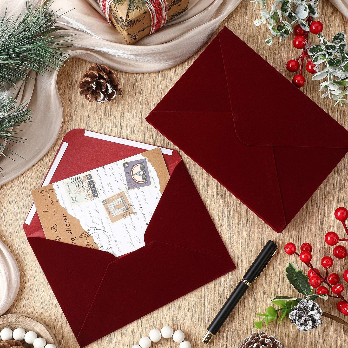 Affrolling 12 Pcs A7 Wedding Velvet Envelopes Velvety Surface Stationery Vintage Soft Rectangle Elegant Envelopes for Invitation Gift Wedding Thank You Letter