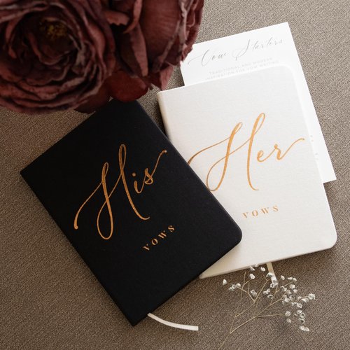 ARTESORI Vow Books His and Hers - Linen Wedding Vow Books Perfect as Bride & Groom Gifts, Wedding Registry Ideas - His & Hers Gifts Wedding Vow Book - Wedding Essentials & Accessories (White & Black)